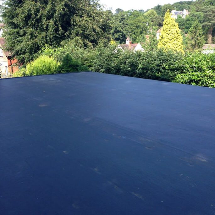 black flat rubber commercial roofing