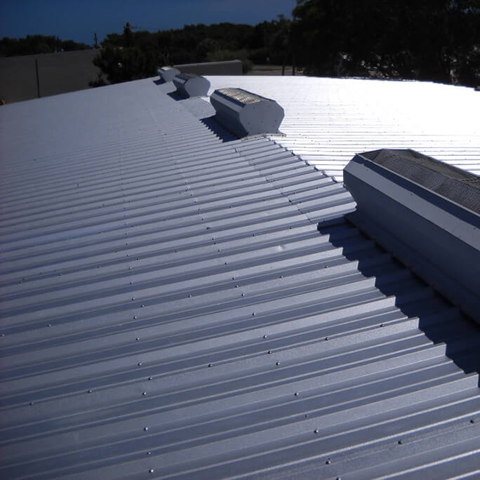 metal roofing installation